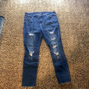 Super cute and stretchy Arizona Skinny Jeans!